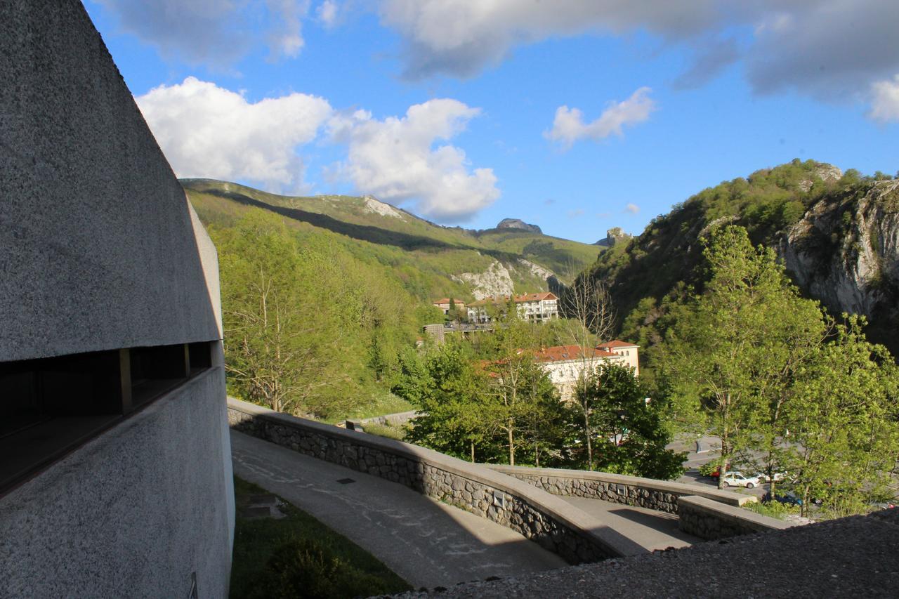 Albergue Arantzazu Aterpetxea Oñate Exterior foto